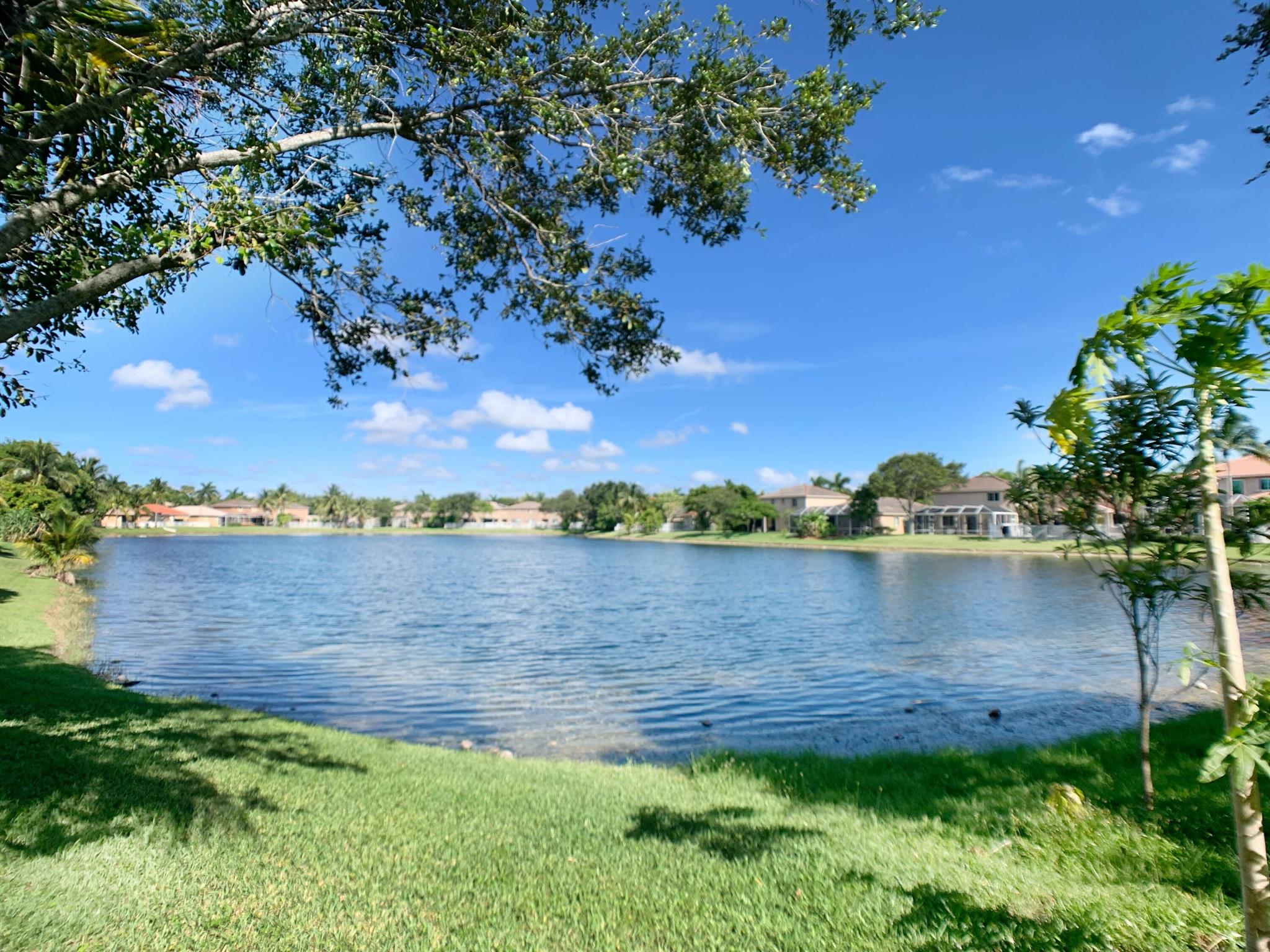 BANYAN TRAILS - Residential Lease