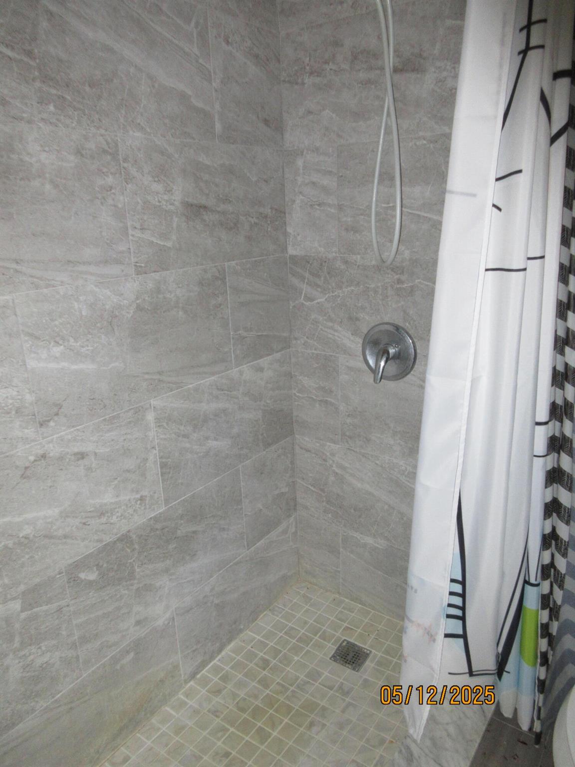 241 Normandy F, Delray Beach, FL, 33484/$65,000 3 241 Normandy F