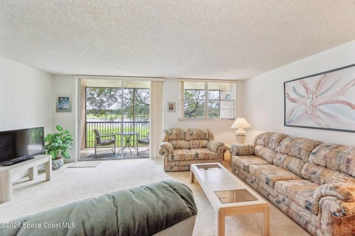 3300 W Rolling Hills Circle 203