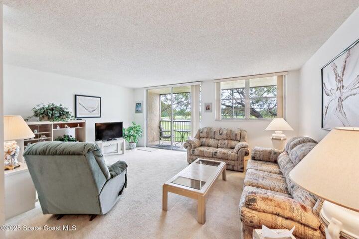 3300 W Rolling Hills Circle 203