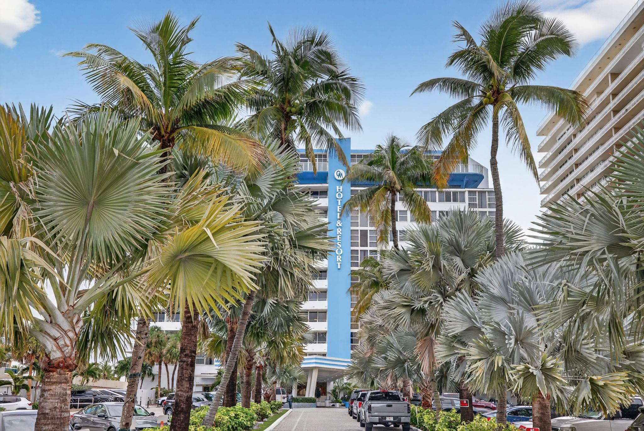 View photos, virtual tours, details... 4040 Galt Ocean Drive 708