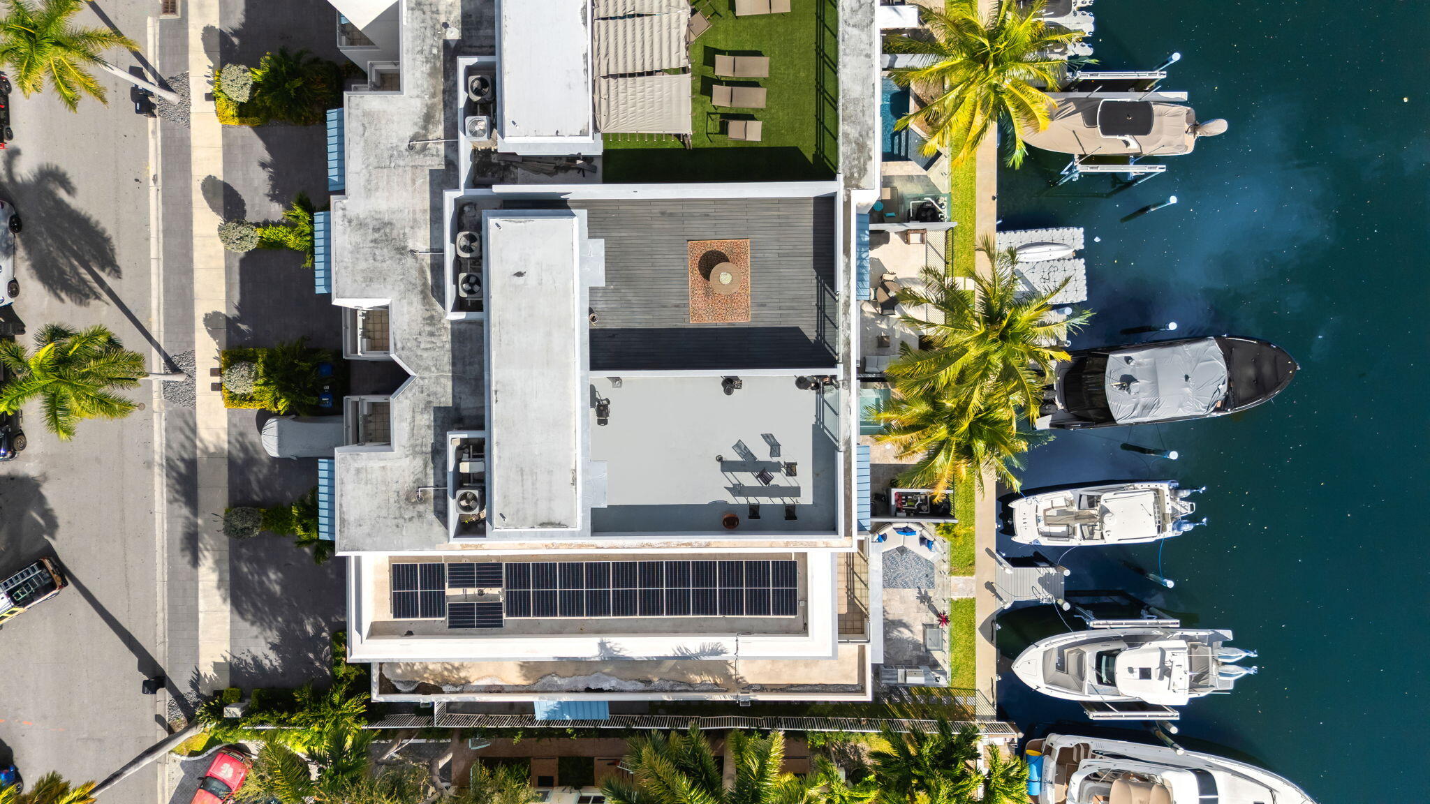 144 Isle Of Venice Drive 144