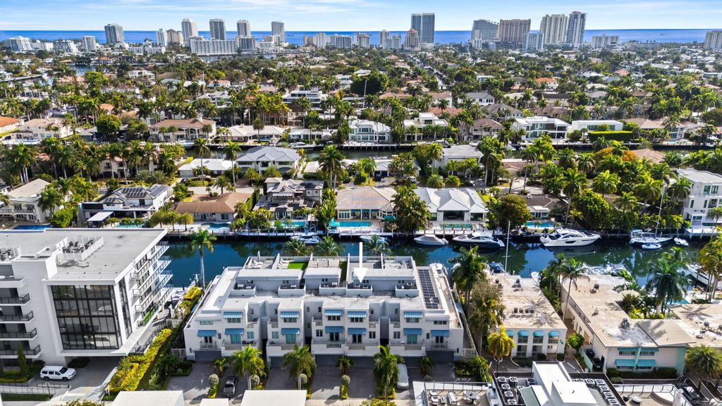 Photo of 144 Isle Of Venice Drive #144, Fort Lauderdale, FL 33301 (MLS # B26013884)