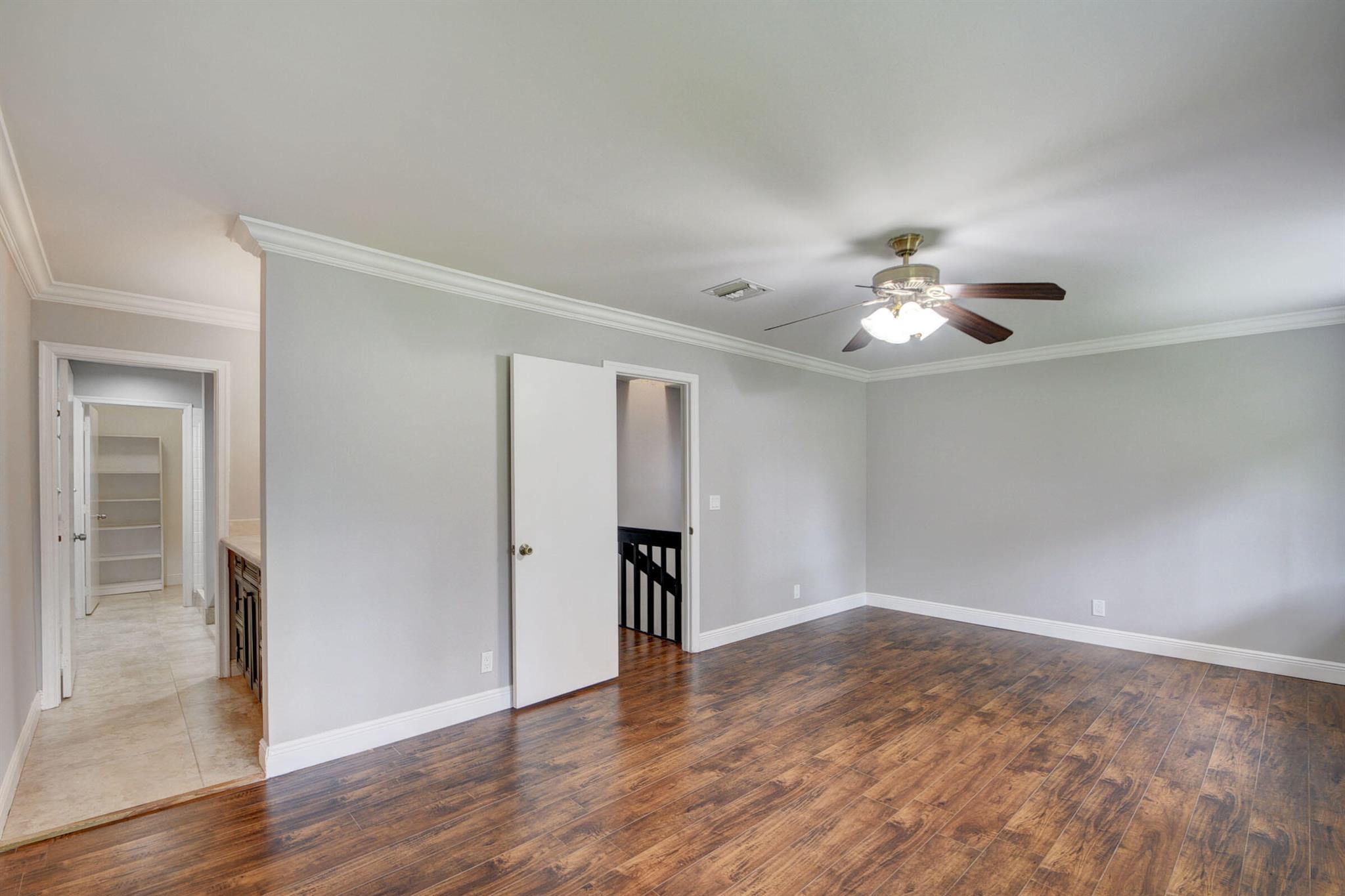 JOGGERS RUN - Residential