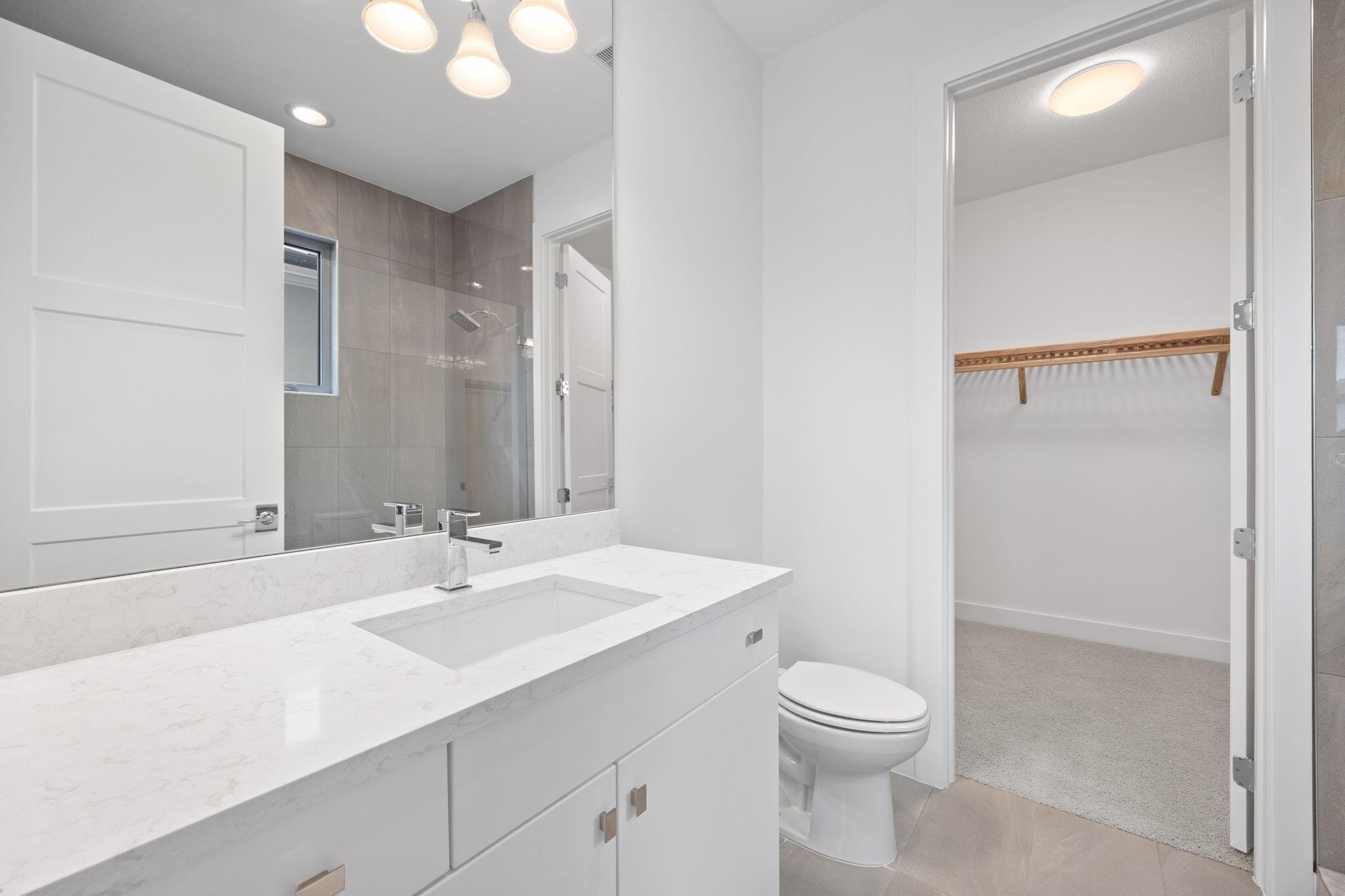 ALTON NEIGHBORHOOD - Residential