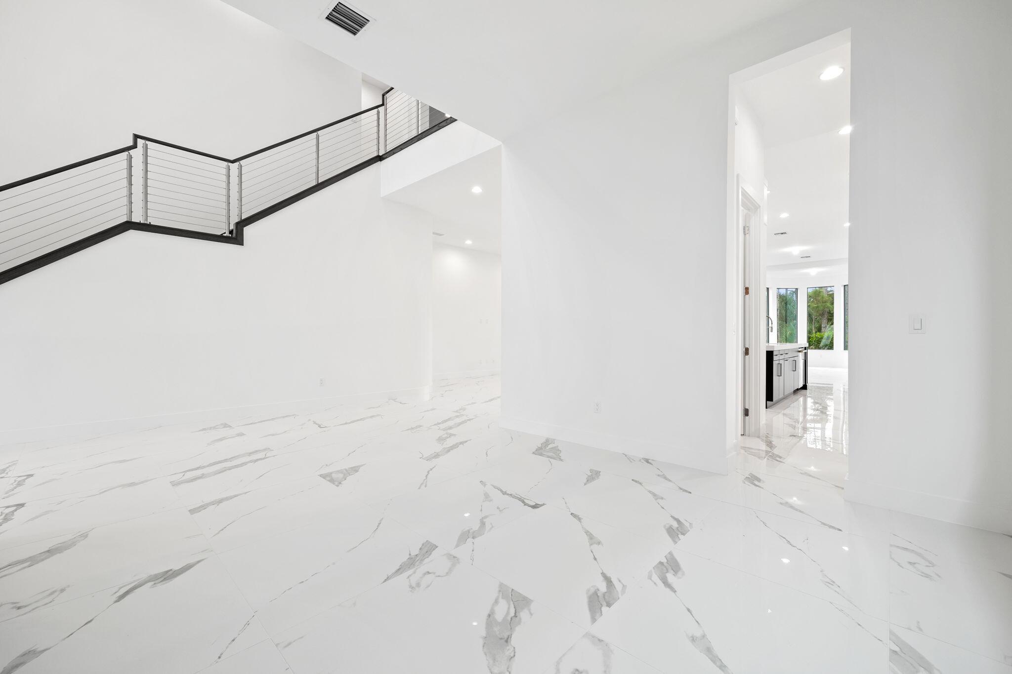 ALTON NEIGHBORHOOD - Residential