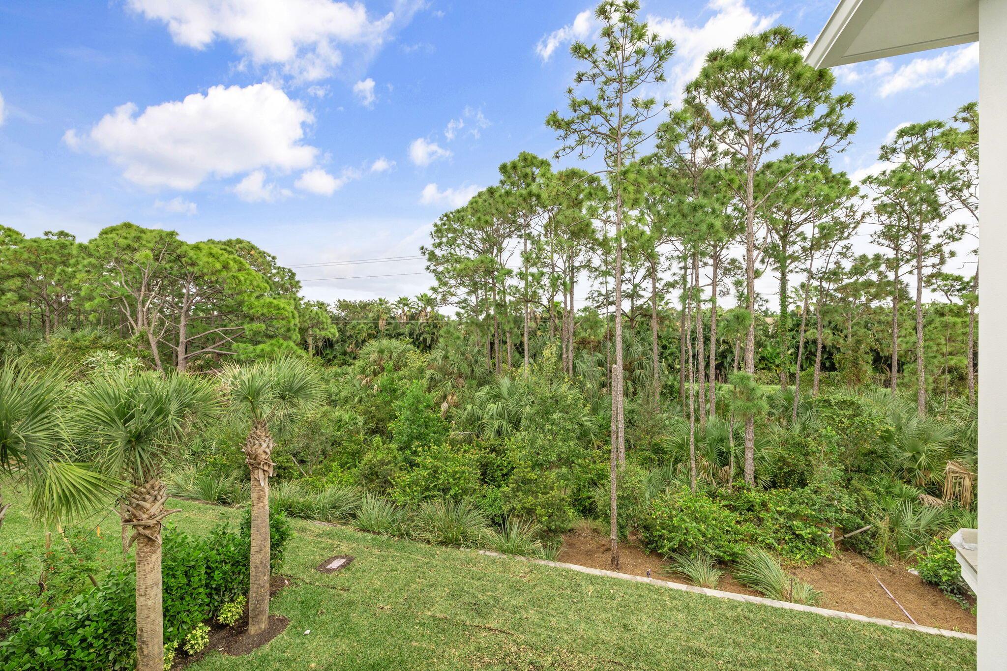 ALTON NEIGHBORHOOD - Residential