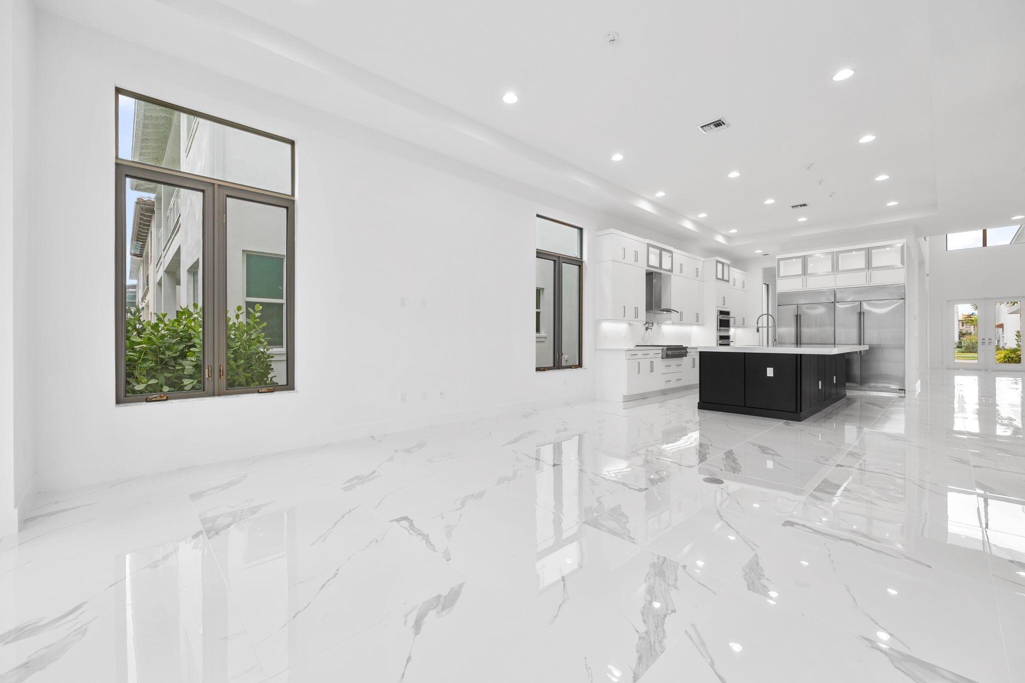 ALTON NEIGHBORHOOD - Residential