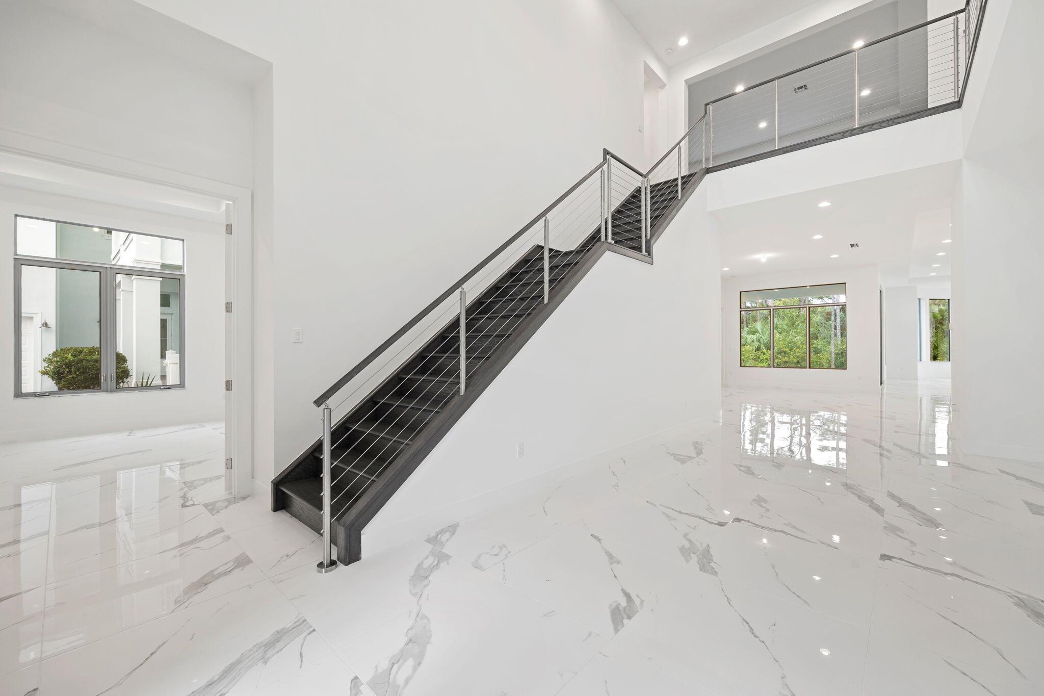 ALTON NEIGHBORHOOD - Residential