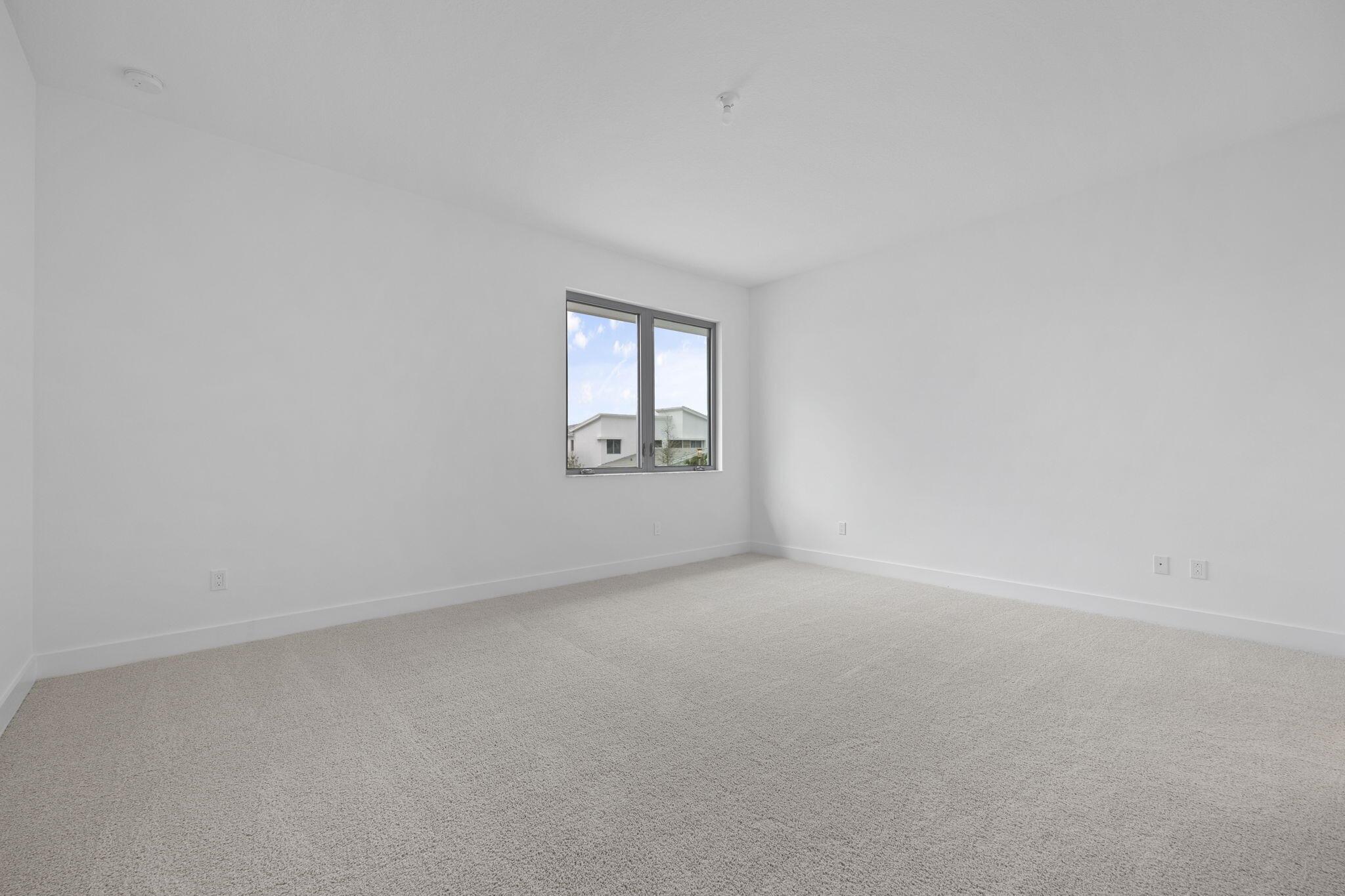 ALTON NEIGHBORHOOD - Residential