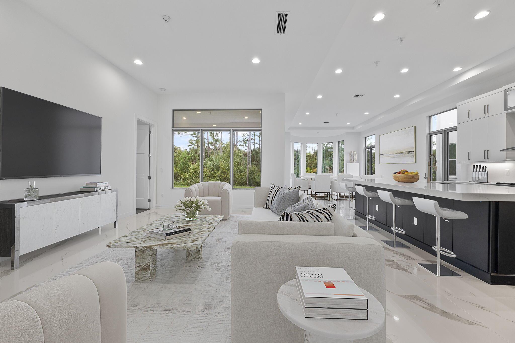 ALTON NEIGHBORHOOD - Residential