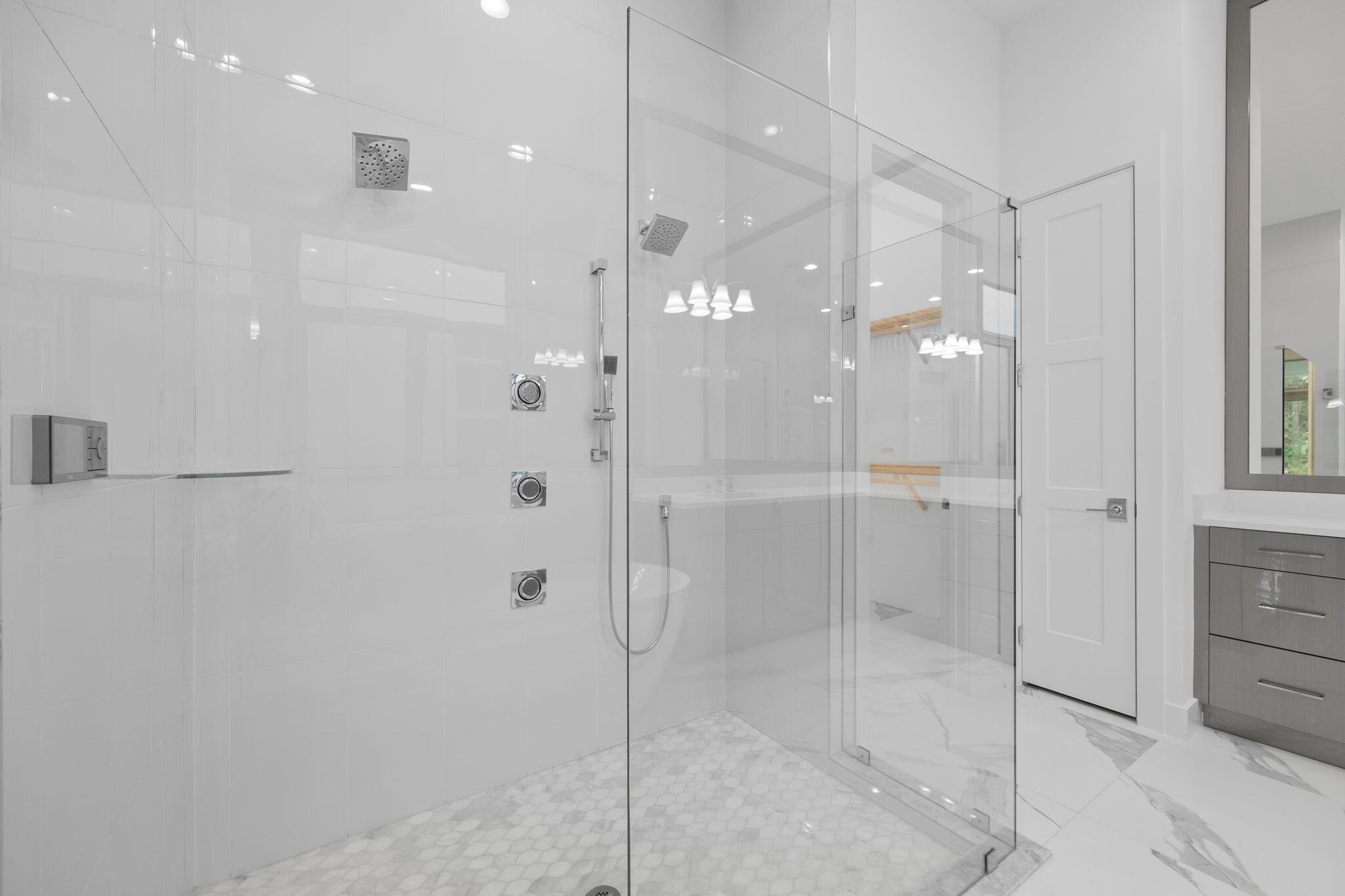 ALTON NEIGHBORHOOD - Residential