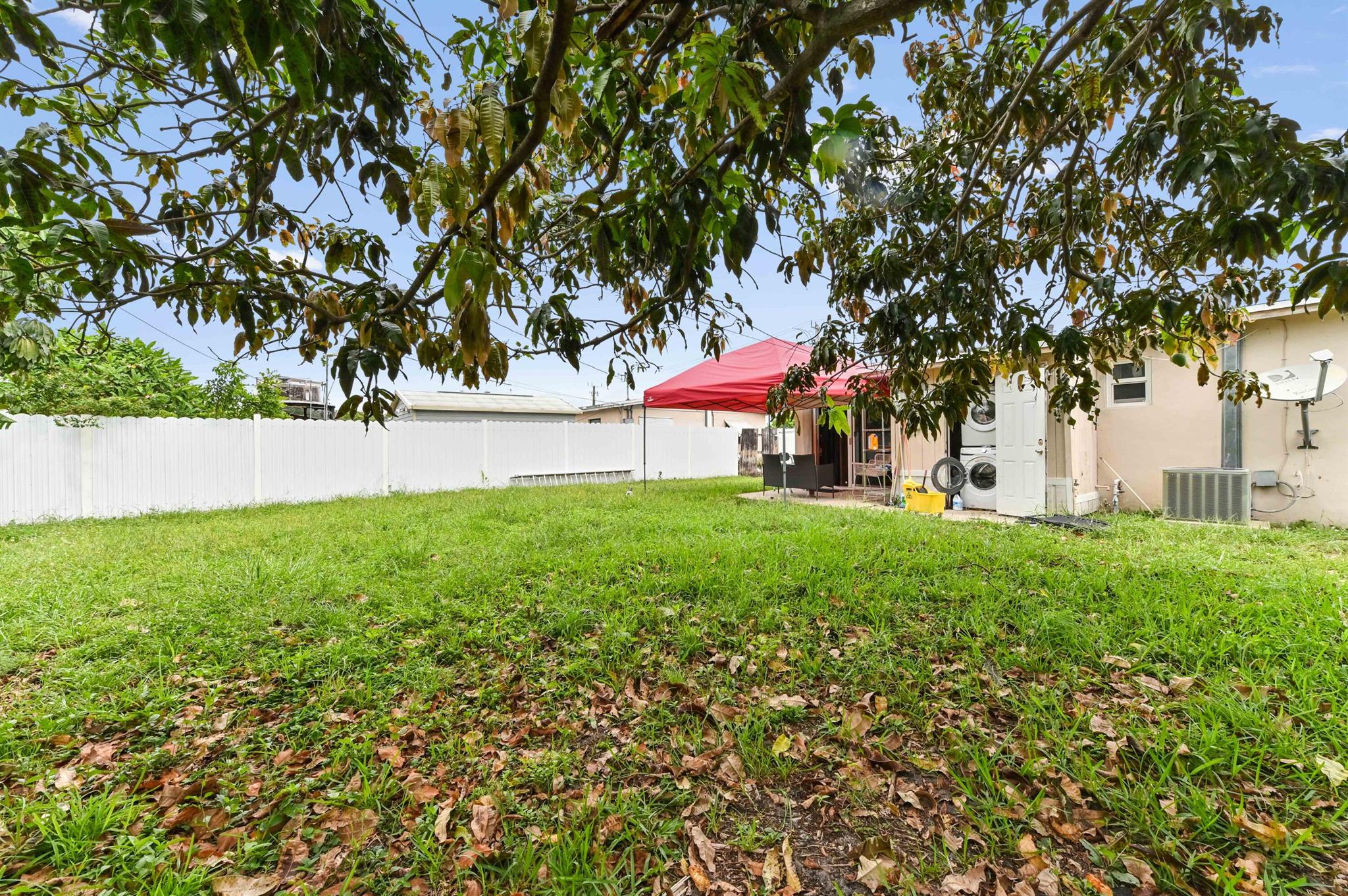 PLAYLAND VILLAGE - Residential