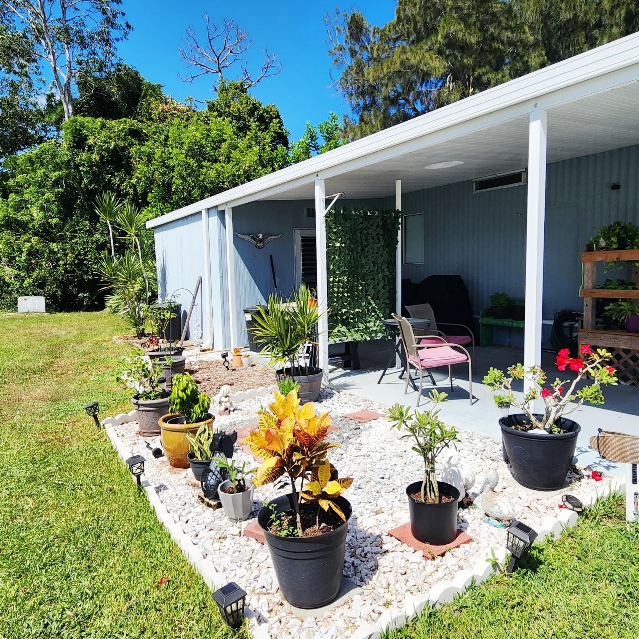 Spanish Lakes Golf Village - Residential