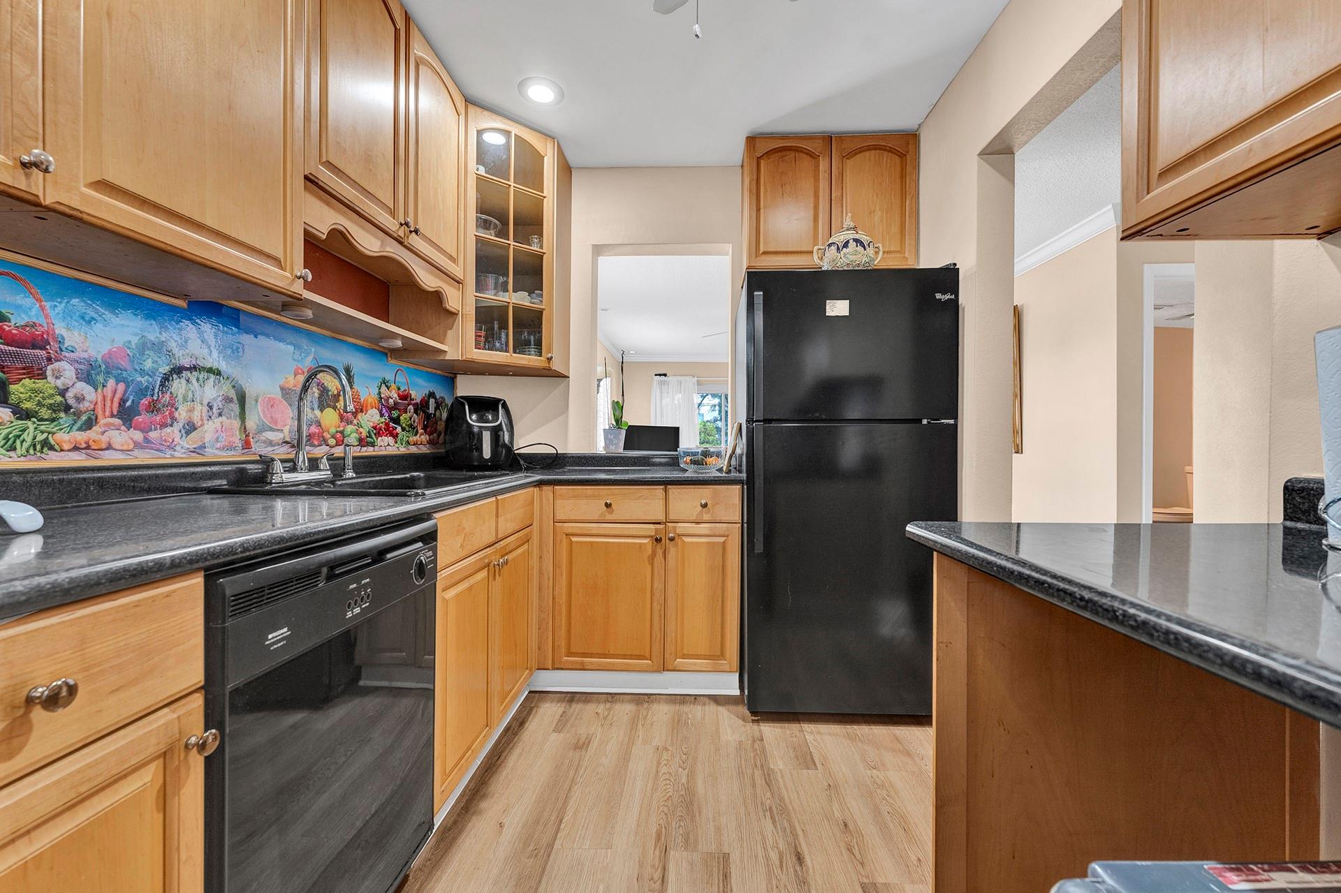 1400 NE 57th St 301