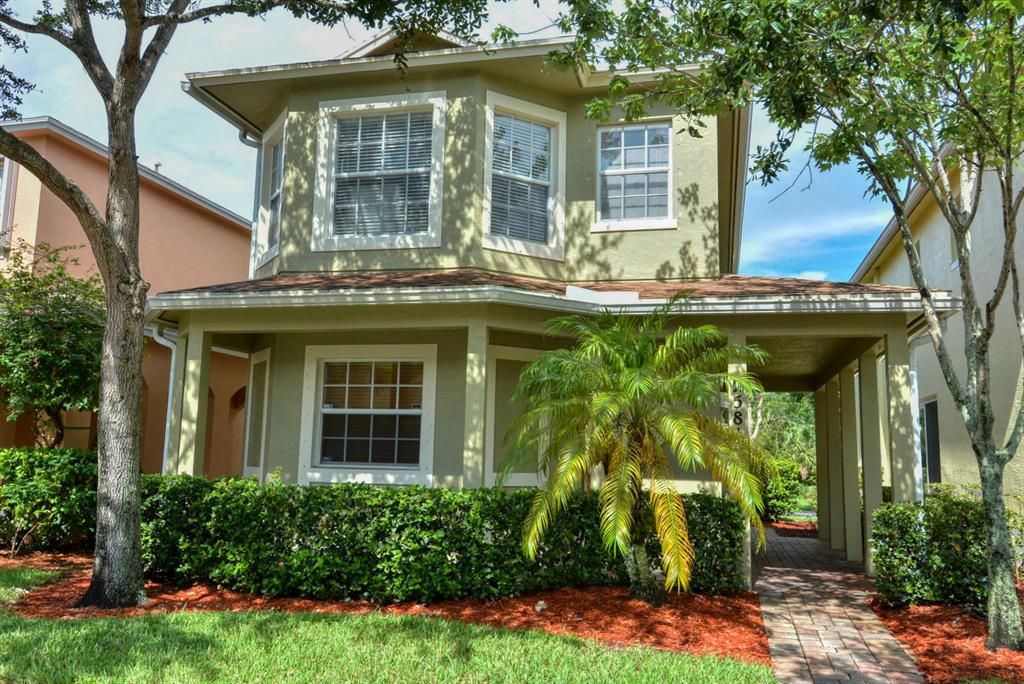Photo of 2581 SE Pineland Drive, Port Saint Lucie, FL 34952 (MLS # R10739107)