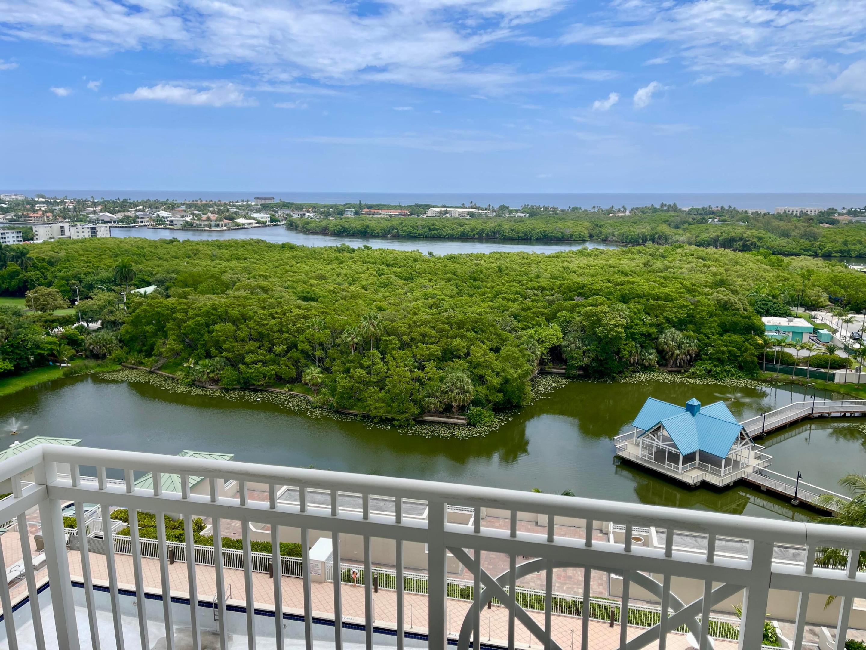View photos, virtual tours, details... 350 N Federal Highway 1206