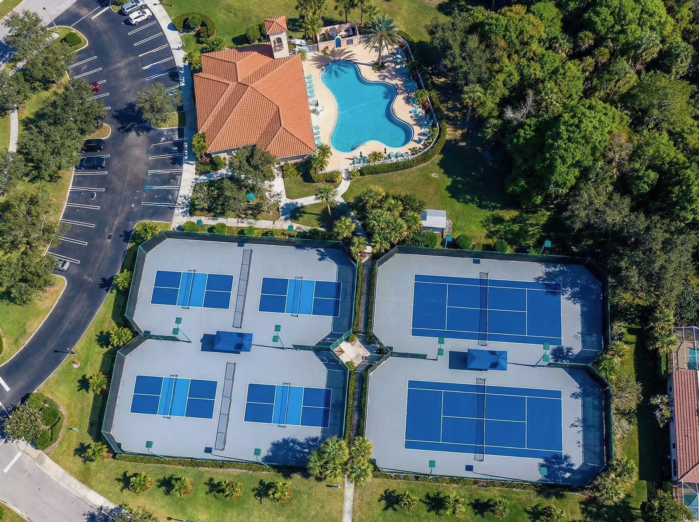 THE RETREAT - Residential