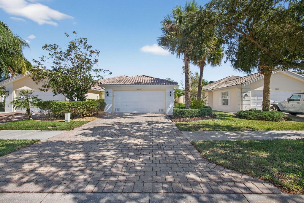Photo of 8557 SE Retreat Drive, Hobe Sound, FL 33455 (MLS # R11159575)