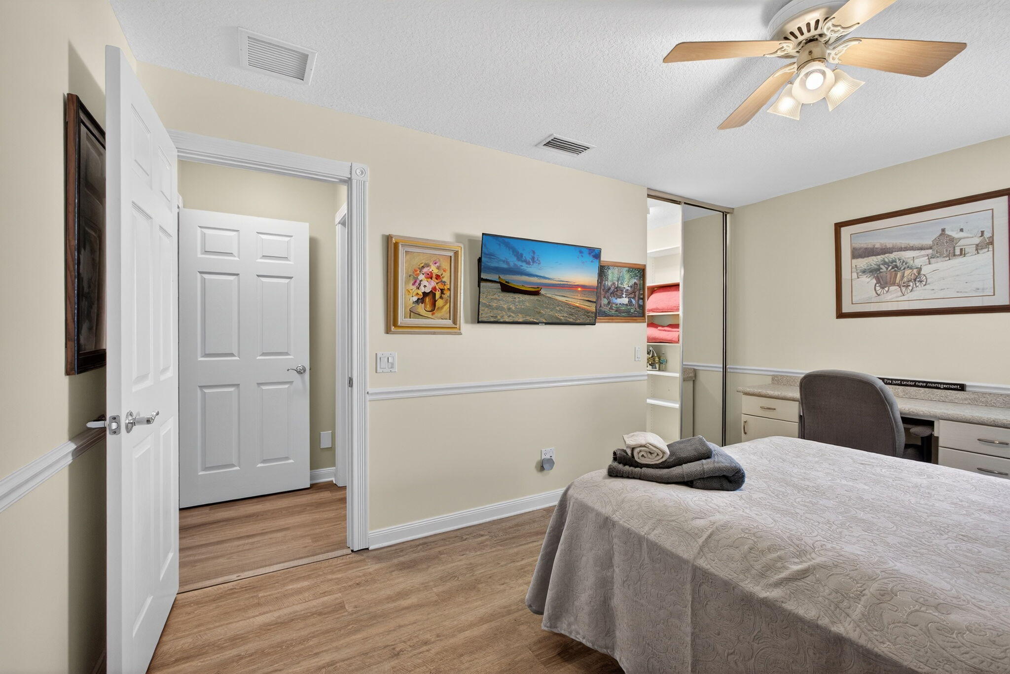 THE RETREAT - Residential