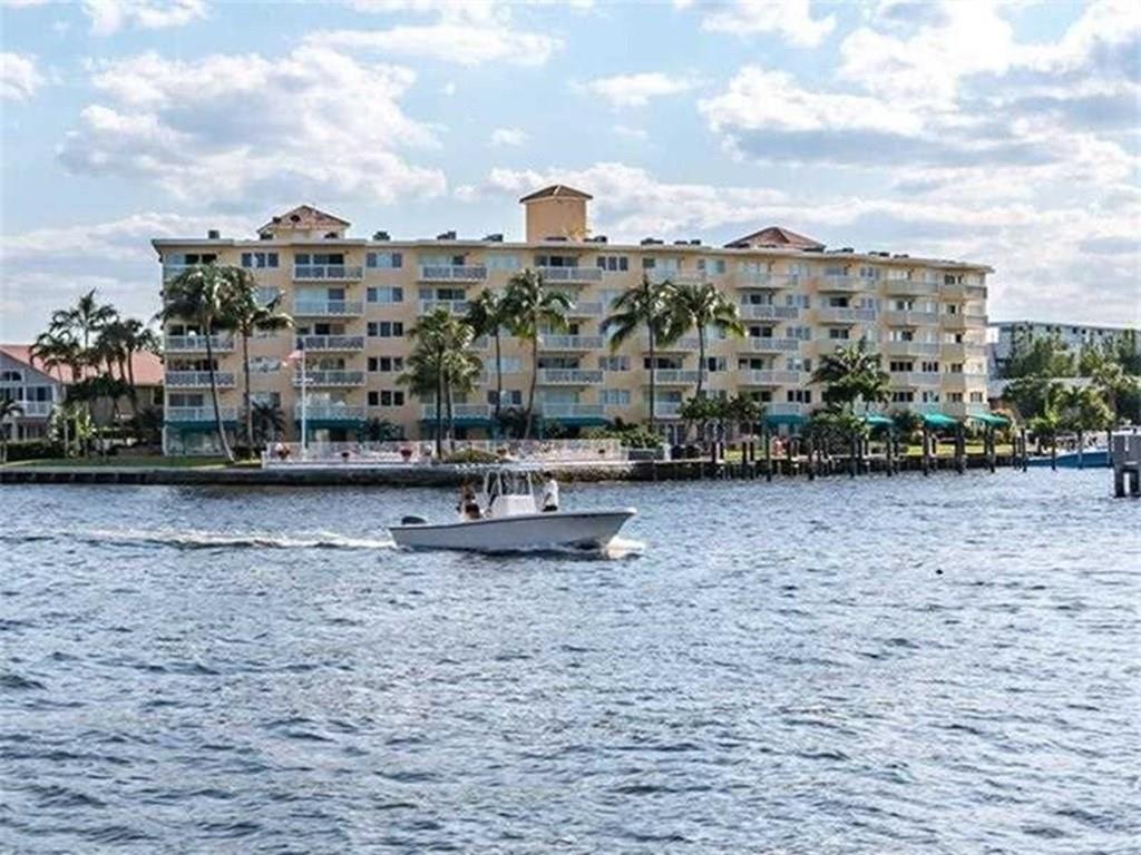 Pompano Yacht& Beach Club - Residential