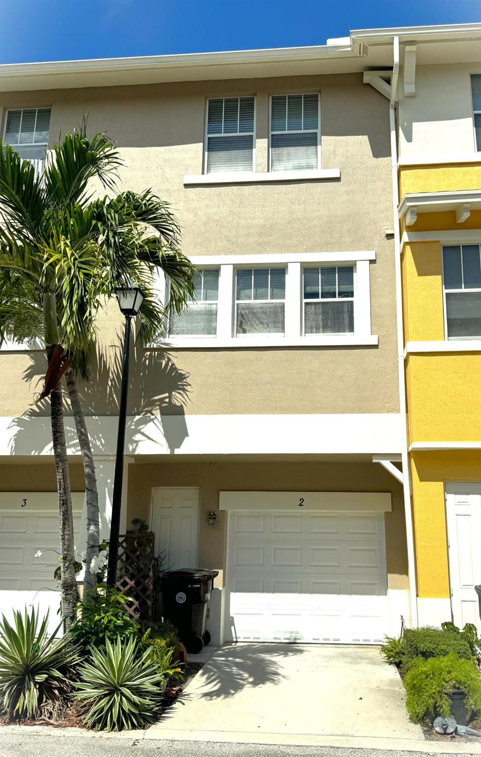 883 Millbrae Court 2