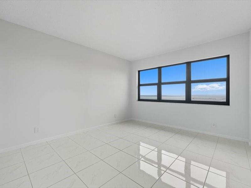 SEA RANCH CLUB CONDO - Residential Lease