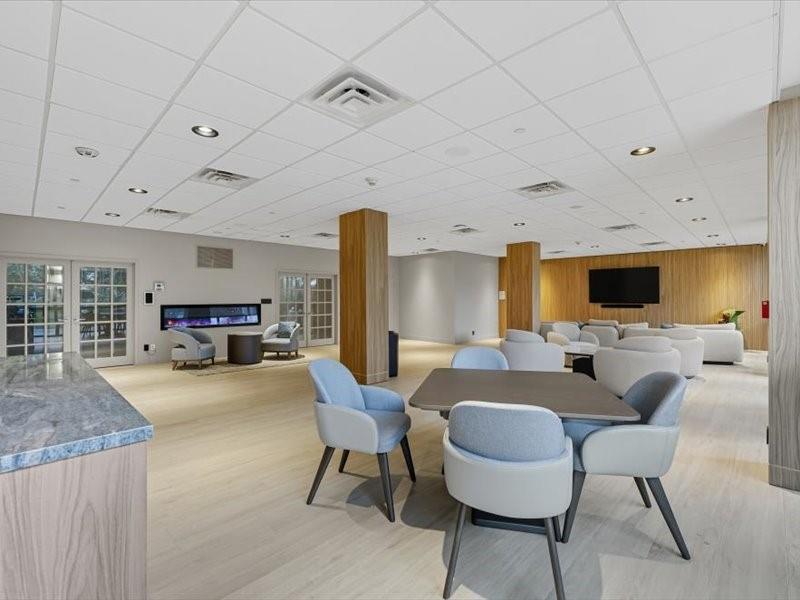 SEA RANCH CLUB CONDO - Residential Lease