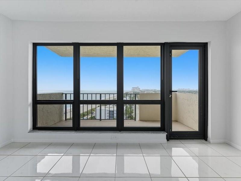 SEA RANCH CLUB CONDO - Residential Lease