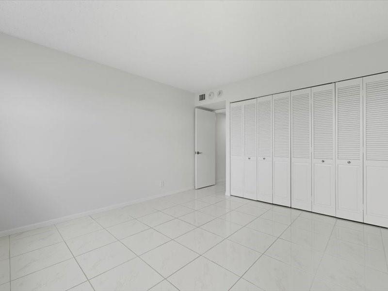 SEA RANCH CLUB CONDO - Residential Lease