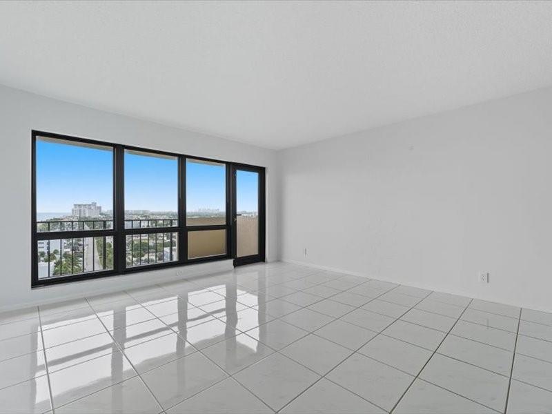 SEA RANCH CLUB CONDO - Residential Lease