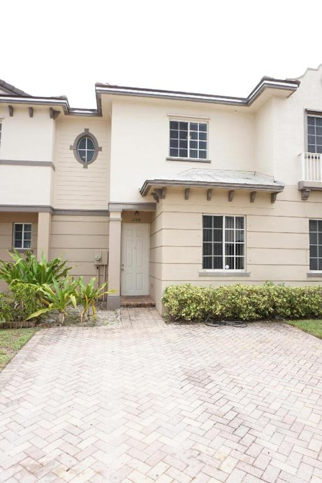 Photo of 1108 Lucaya Drive, Riviera Beach, FL 33404 (MLS # R11127469)