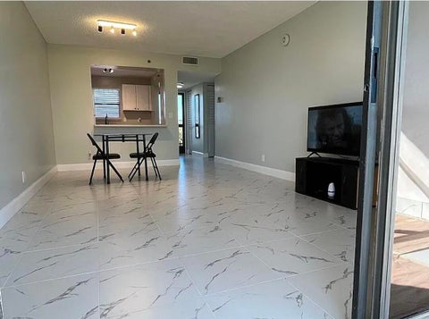 Tiny photo for 4640 W Lucerne Lakes Blvd #505, Lake Worth, FL 33467 (MLS # B26035389)