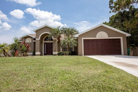 A home in Port Saint Lucie