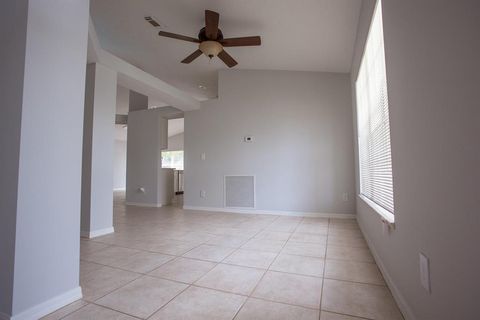 A home in Port Saint Lucie