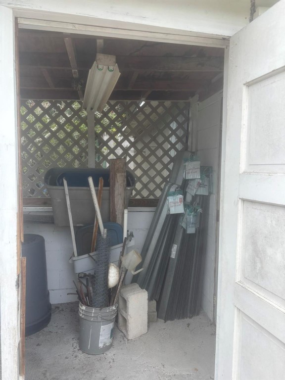 ISTOKPOGA PARK AREA - Residential