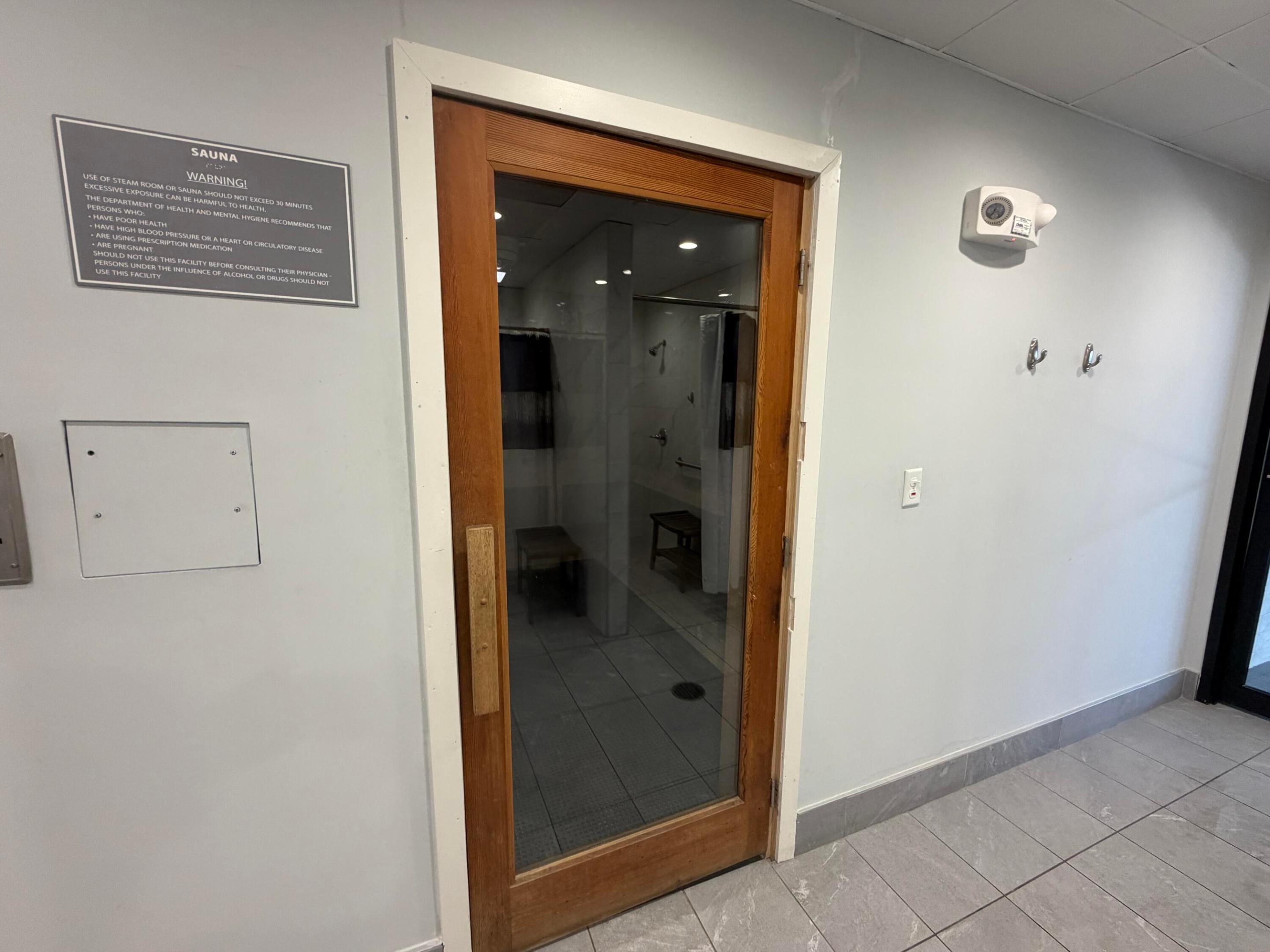 HUNTINGTON LAKES SEC ONE CONDOS - Residential