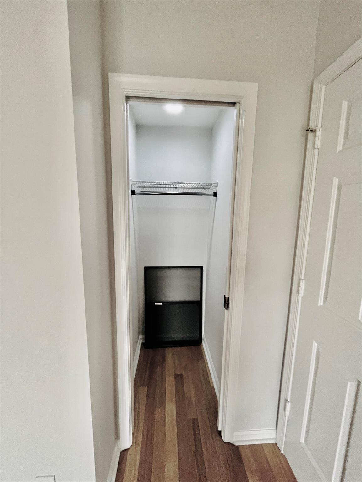 CAPTAINS WALK CONDO - Residential Lease