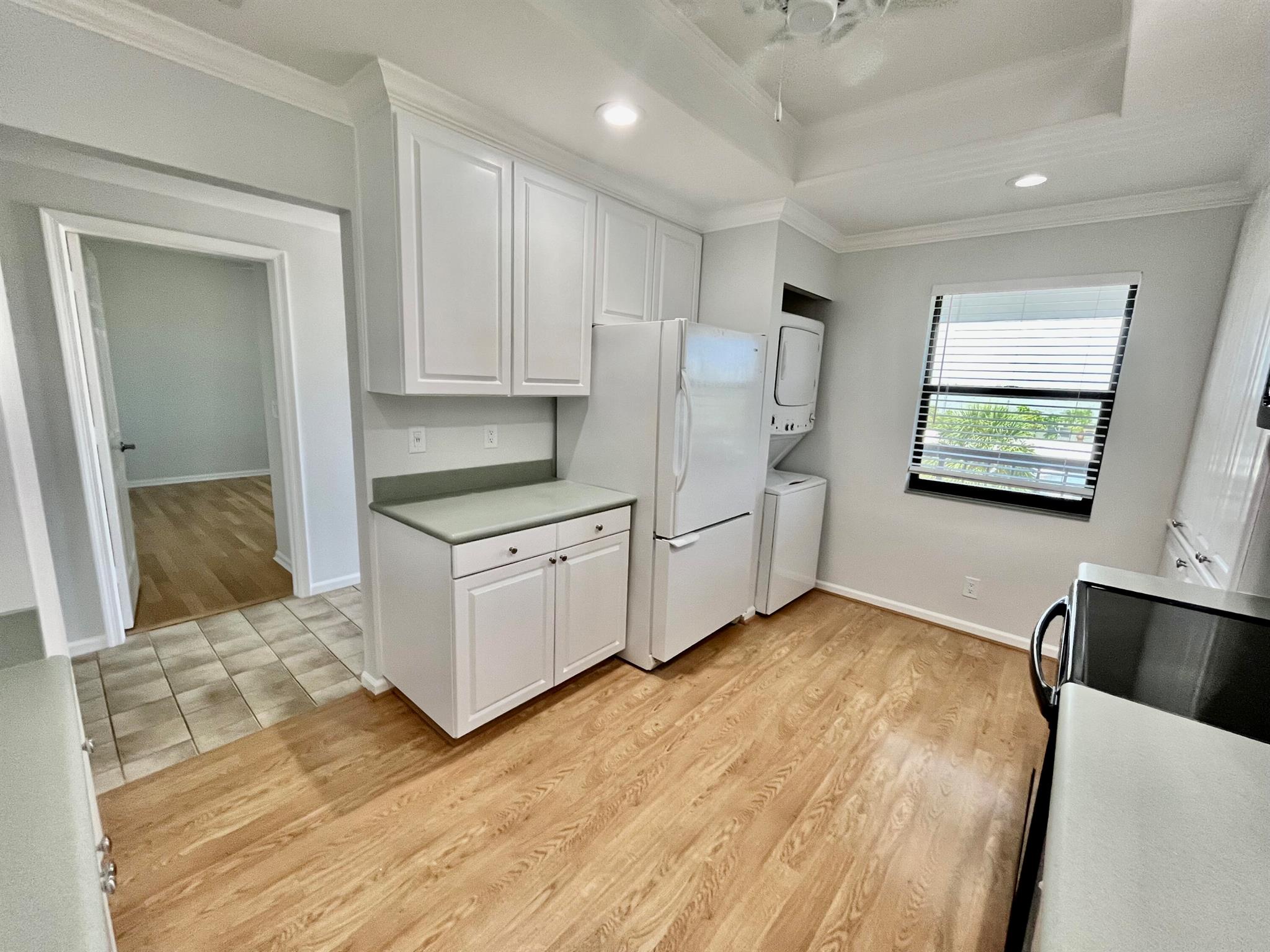 CAPTAINS WALK CONDO - Residential Lease