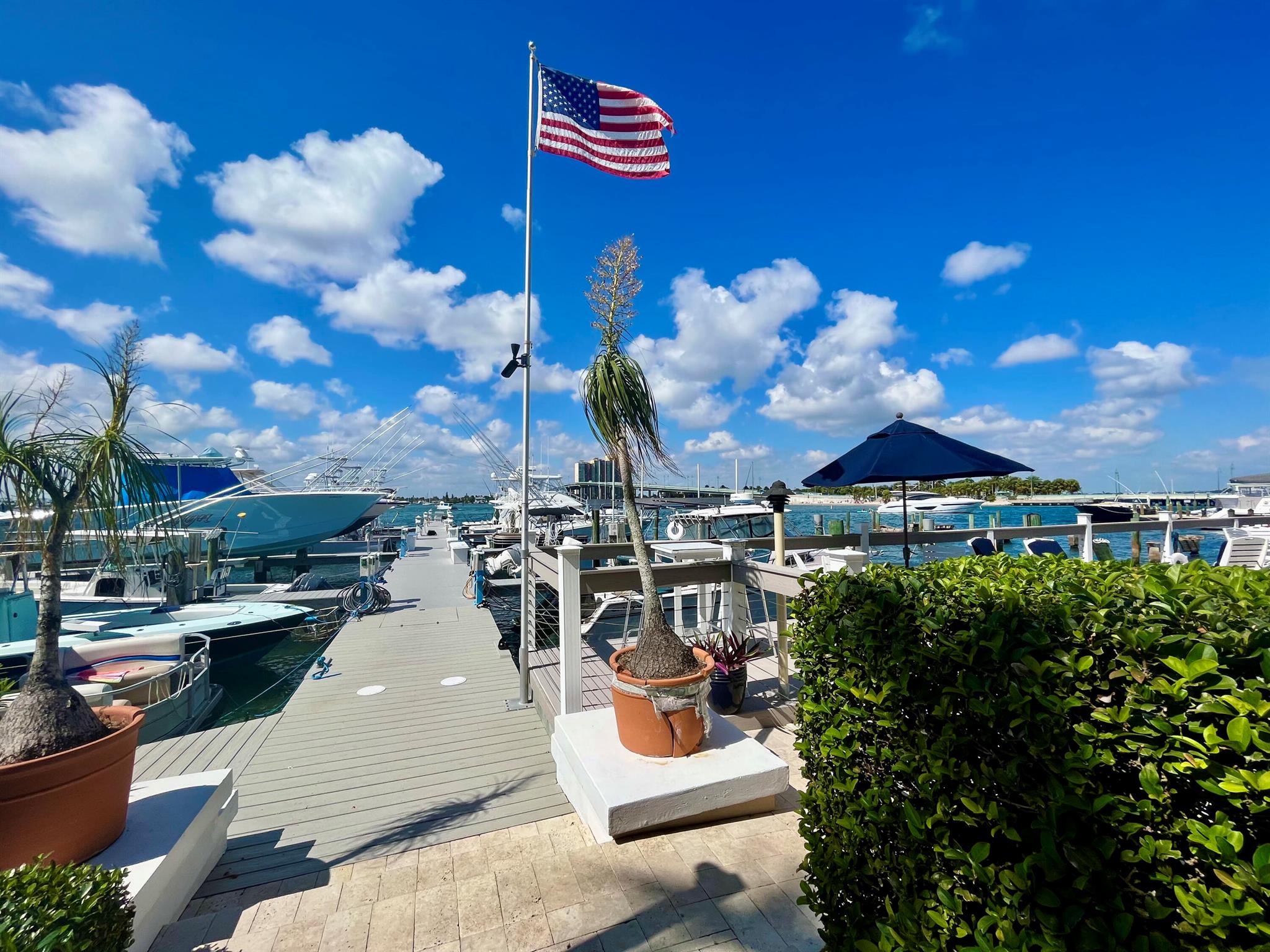 CAPTAINS WALK CONDO - Residential Lease