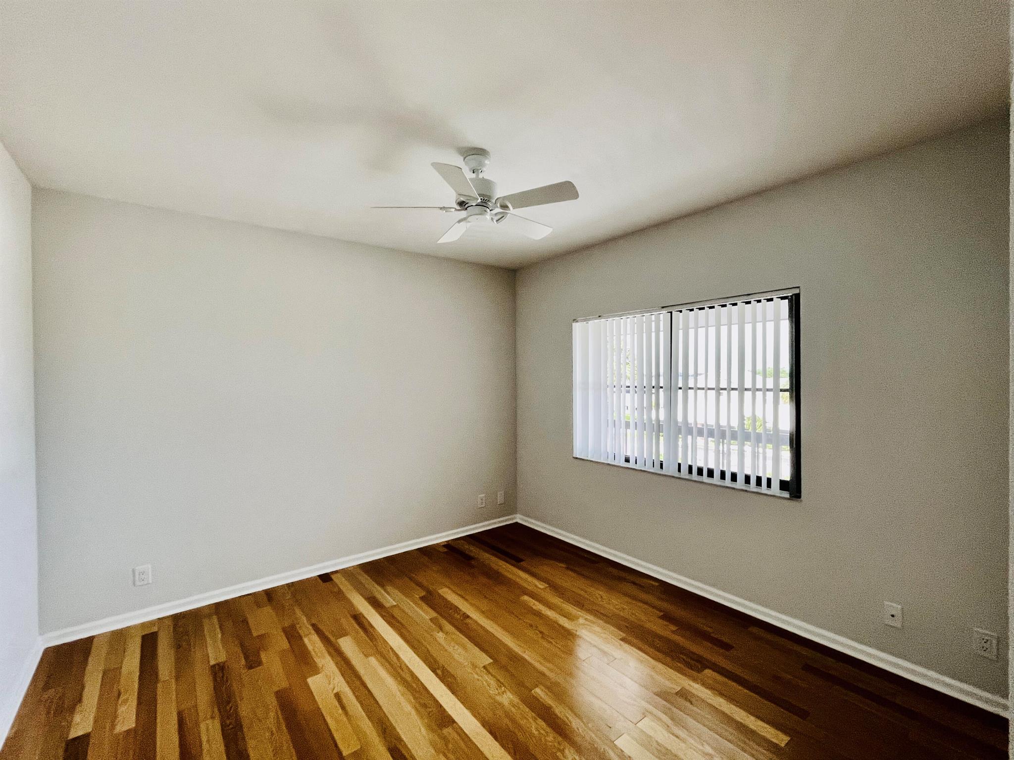 CAPTAINS WALK CONDO - Residential Lease