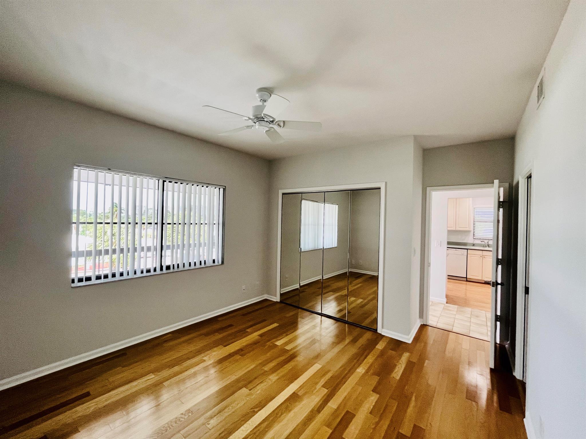 CAPTAINS WALK CONDO - Residential Lease