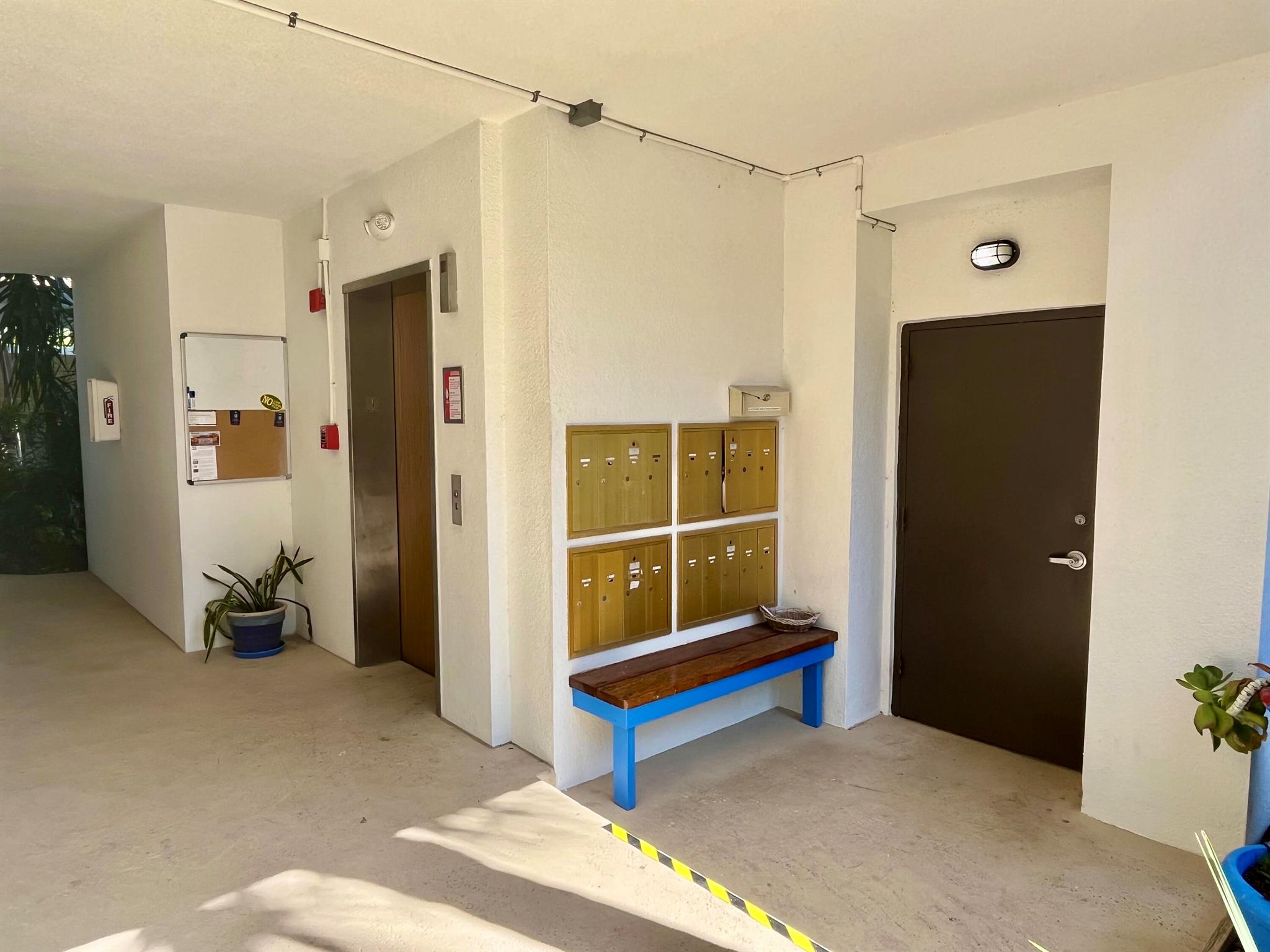 CAPTAINS WALK CONDO - Residential Lease