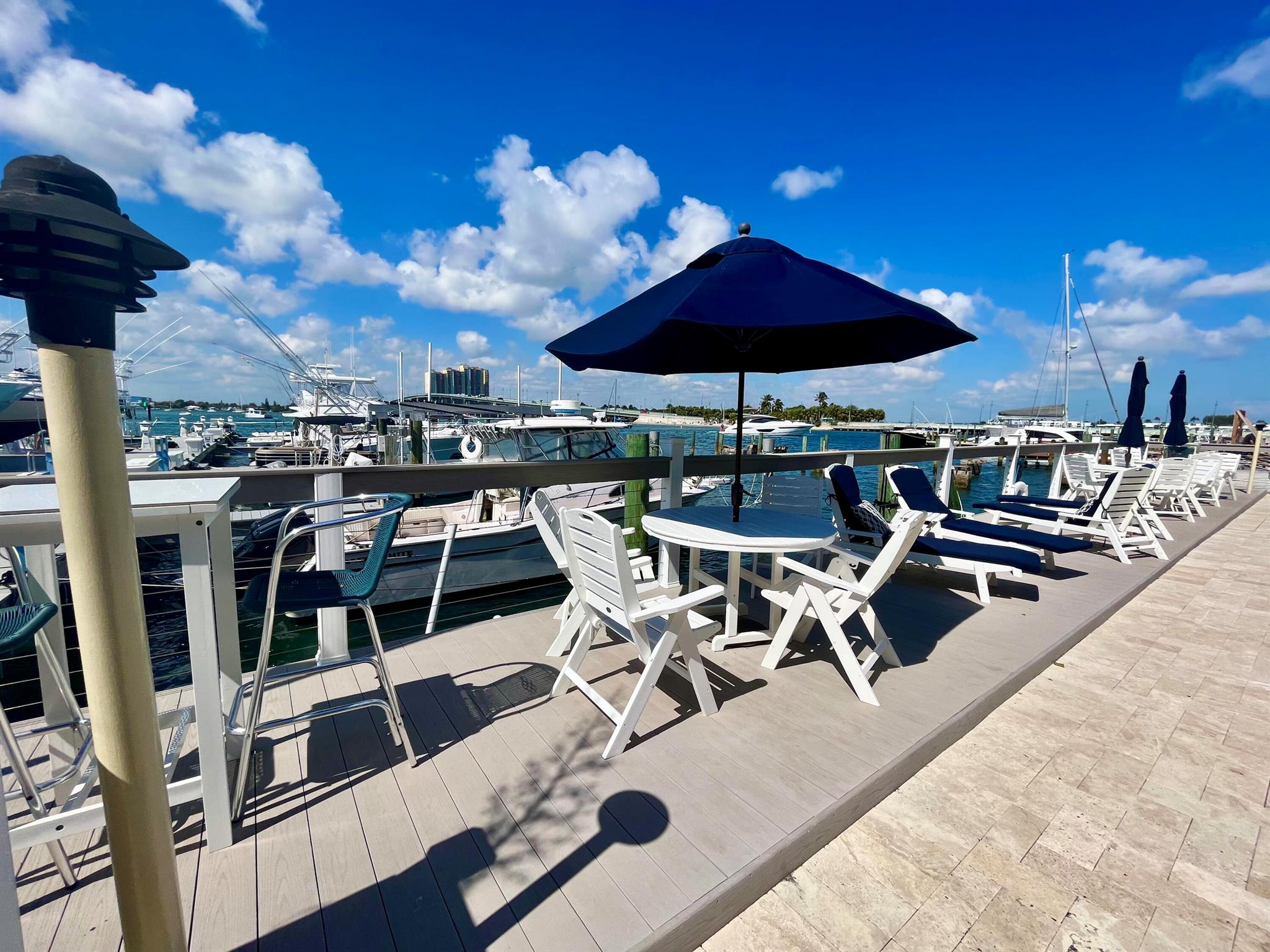 CAPTAINS WALK CONDO - Residential Lease