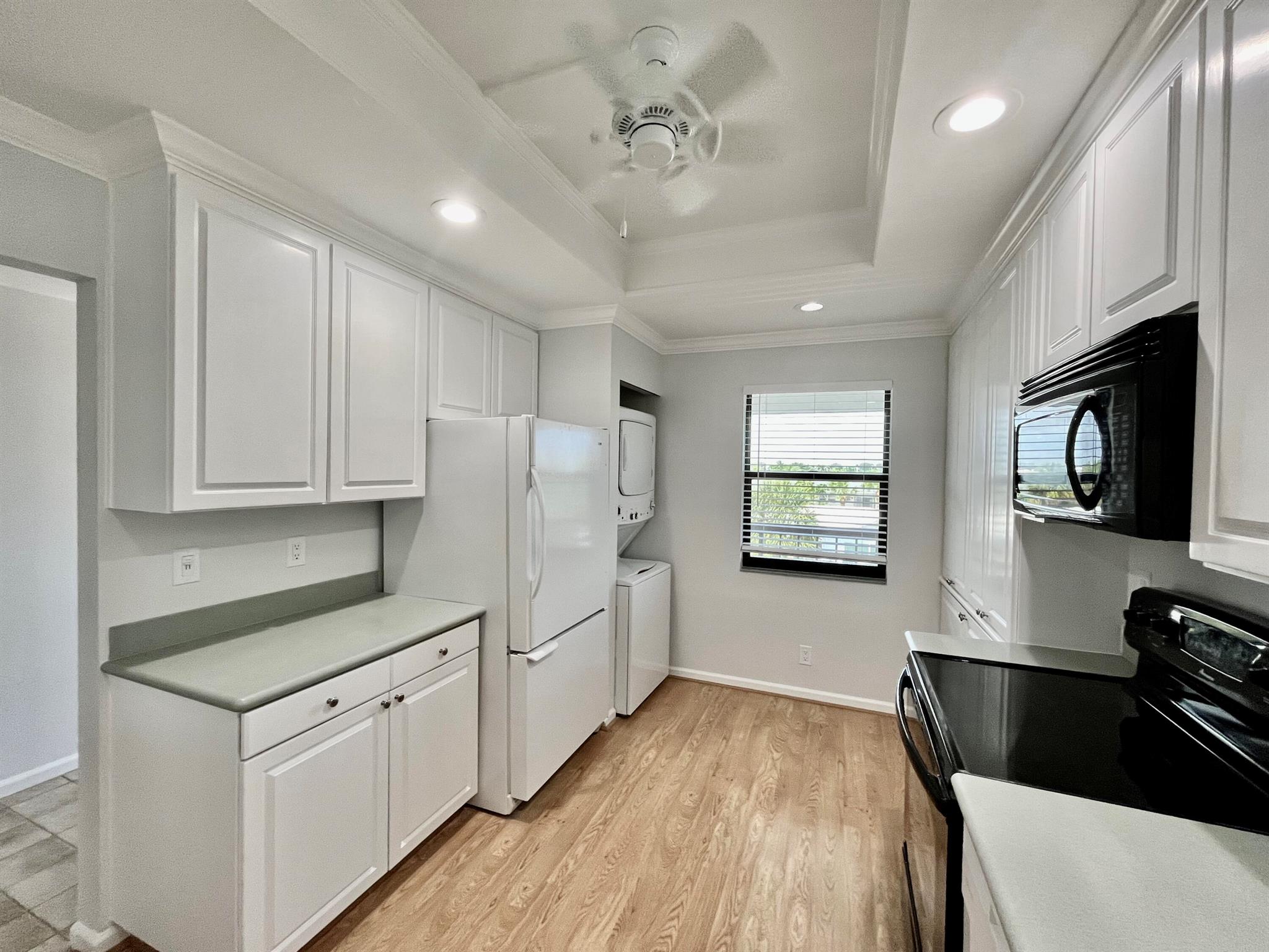 CAPTAINS WALK CONDO - Residential Lease