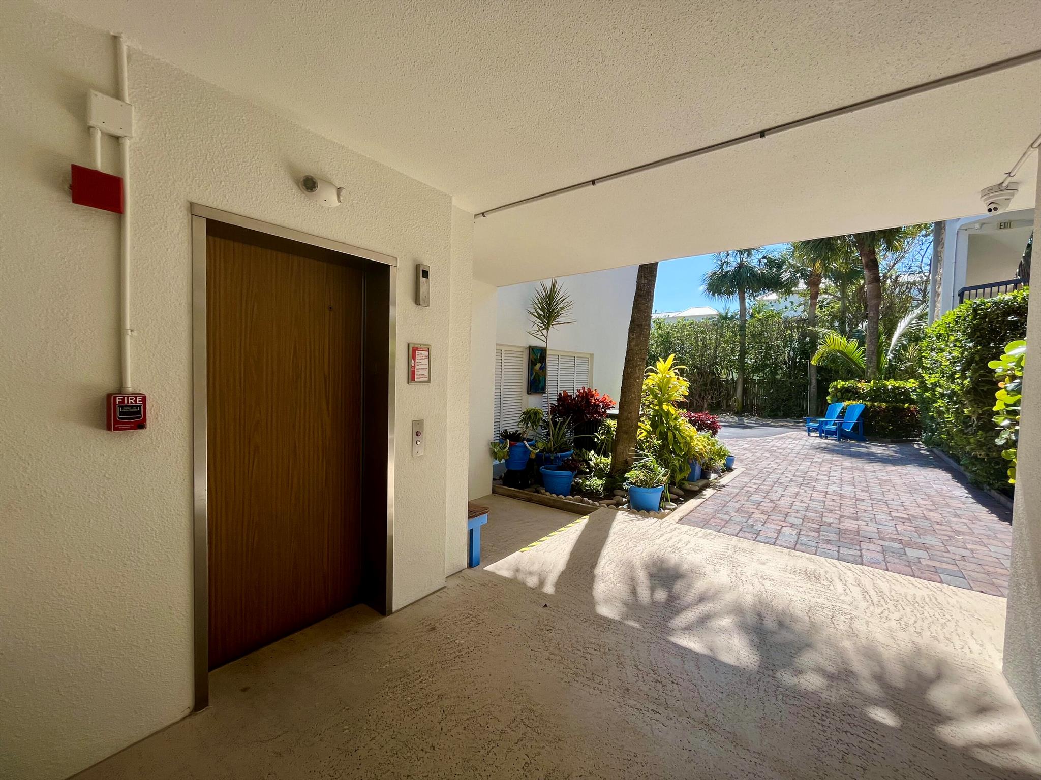 CAPTAINS WALK CONDO - Residential Lease