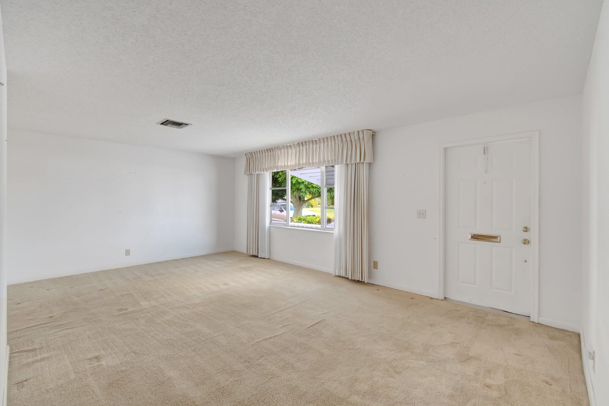 View photos, virtual tours, details... 2110 SW 22nd Court