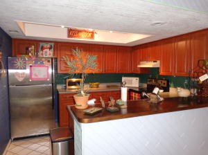 CARRIAGE HOUSES I CONDO - Residential