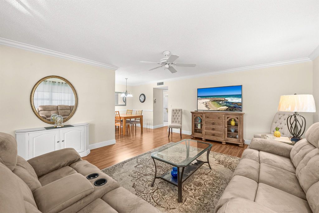 Photo of 175 High Point Terrace E #D, Delray Beach, FL 33445 (MLS # R11147402)