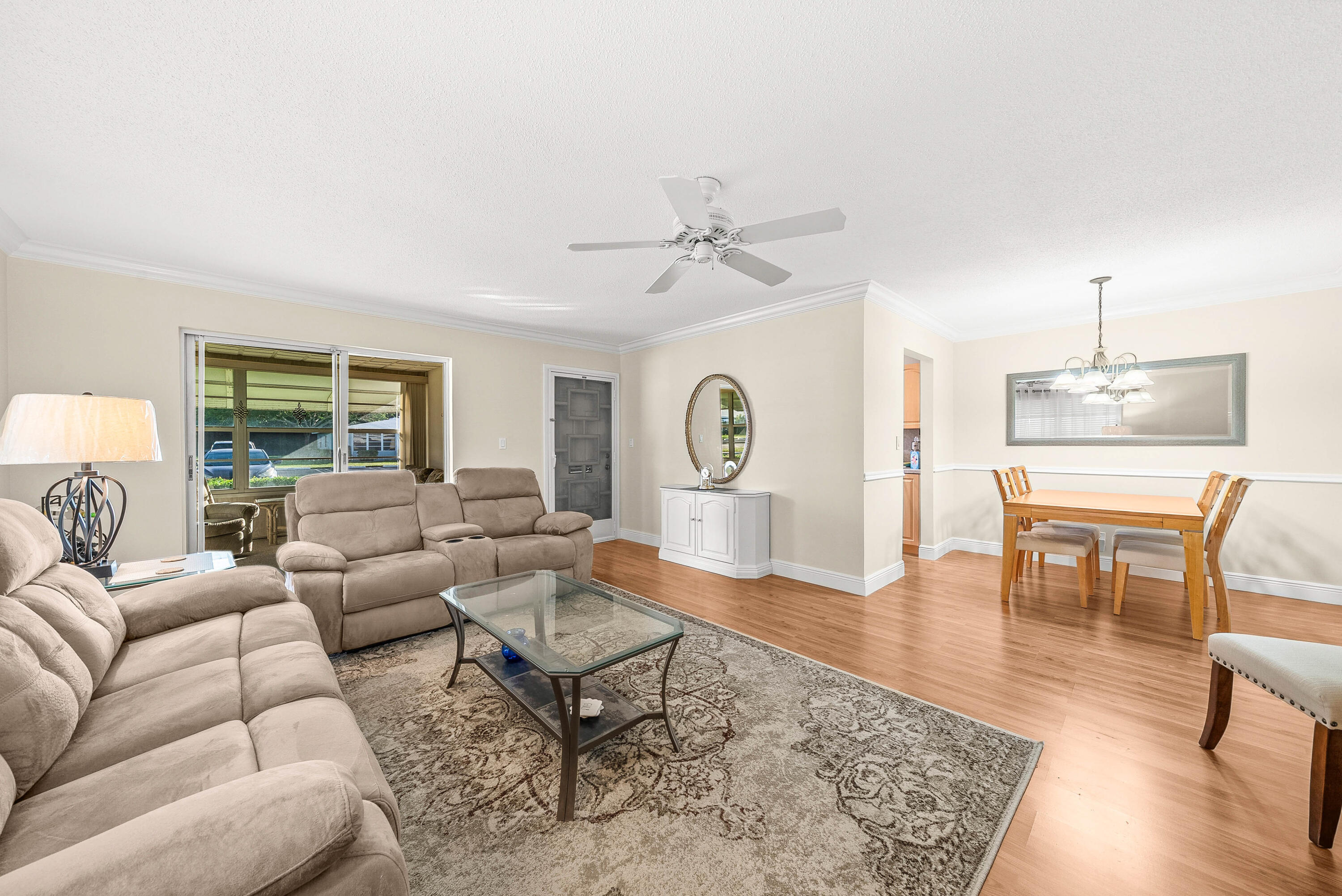 HIGH POINT OF DELRAY BEACH CONDO SEC I - Residential